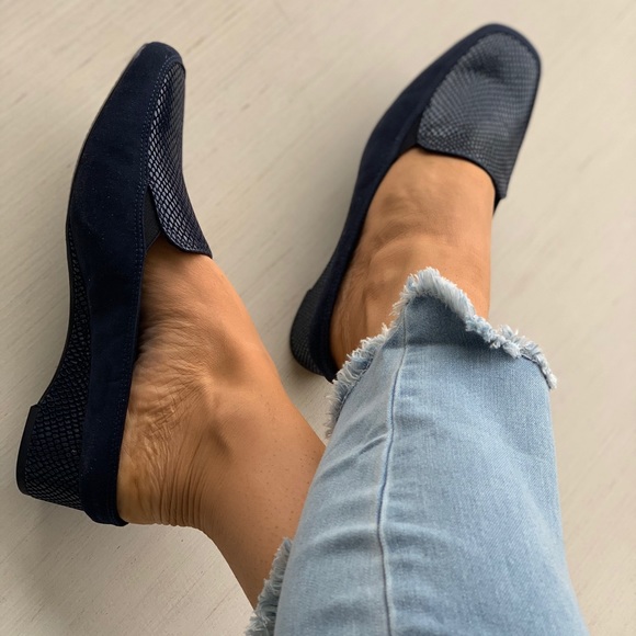 Midnight Navy Snake Print Square Toe Slip On Mule - Picture 2 of 6